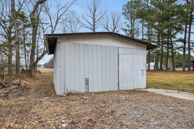 view of outdoor structure