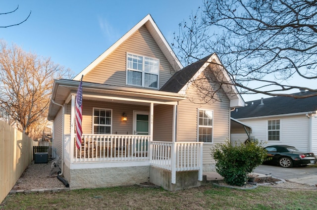 view of front facade with a porch