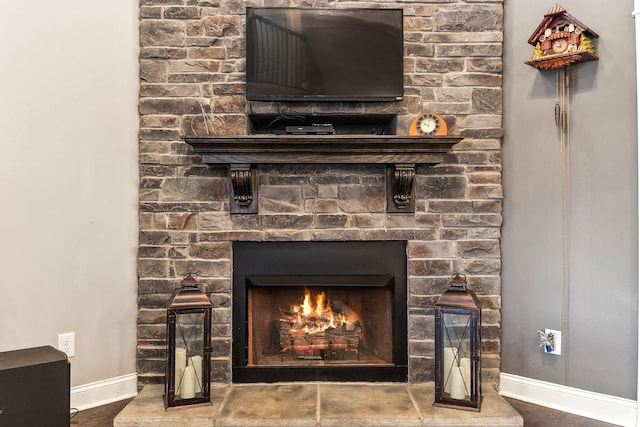 room details with hardwood / wood-style flooring