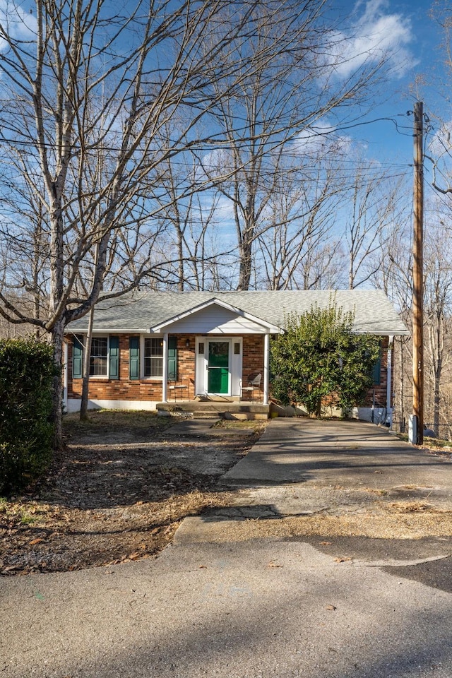 view of front of house