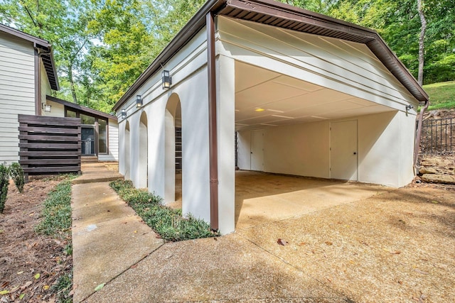 view of outdoor structure featuring a carport