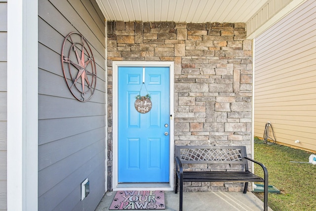 view of property entrance