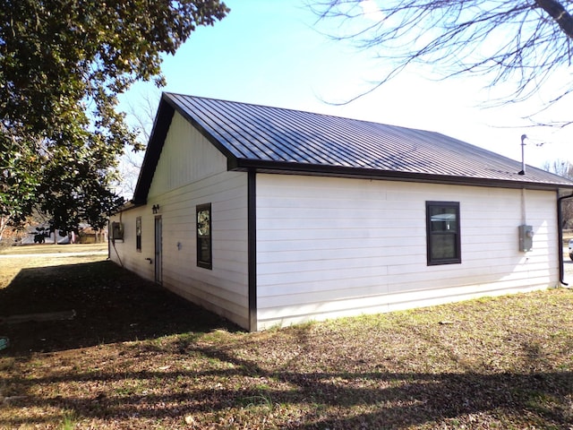 view of side of home