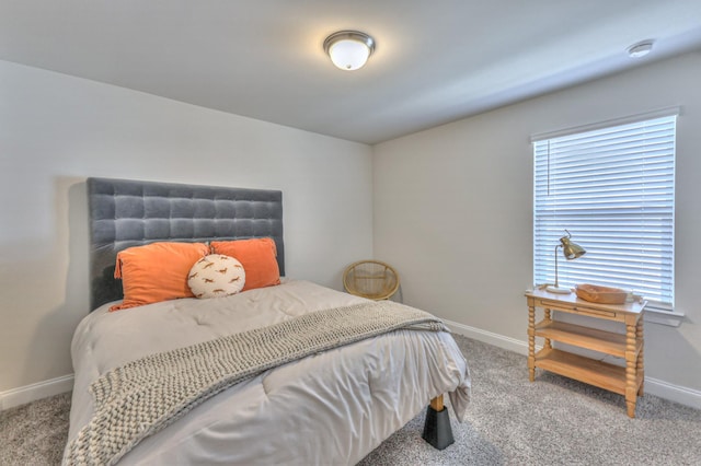 bedroom with carpet flooring