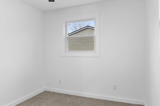 view of carpeted spare room