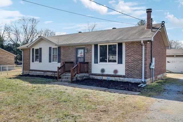 view of front of house featuring a front yard