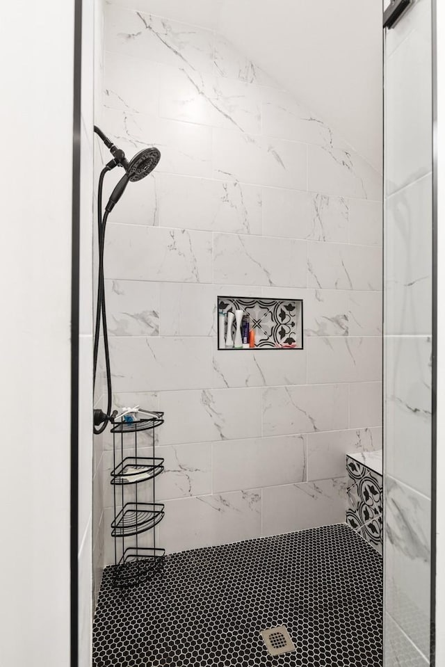 interior details with tiled shower