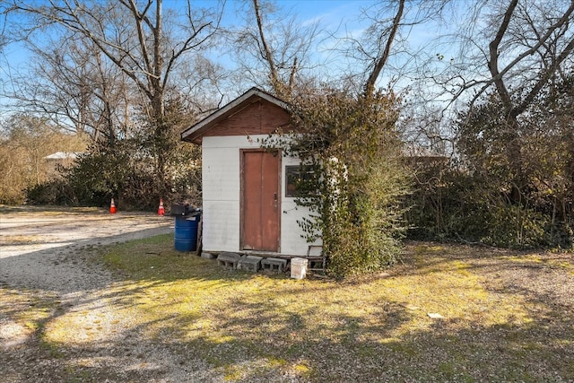 view of outdoor structure