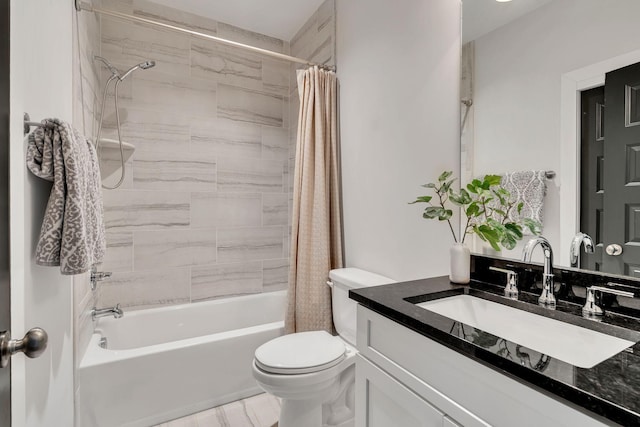 full bathroom featuring vanity, toilet, and shower / bath combo