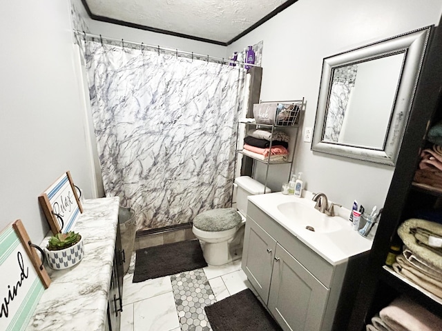 bathroom with crown molding, vanity, a textured ceiling, curtained shower, and toilet