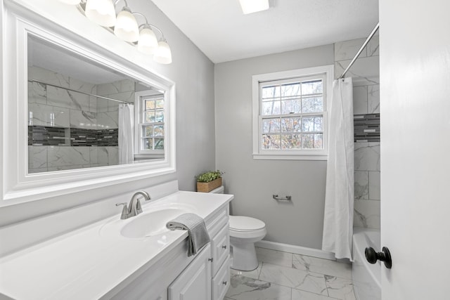 full bathroom featuring vanity, a healthy amount of sunlight, shower / bath combo, and toilet