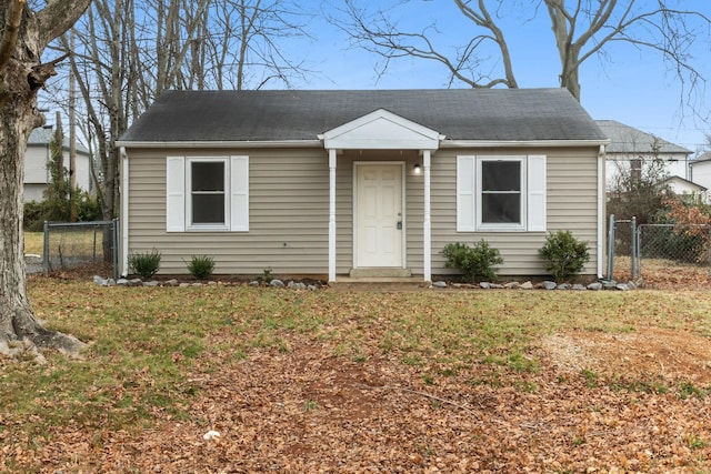 view of front of home with a front yard