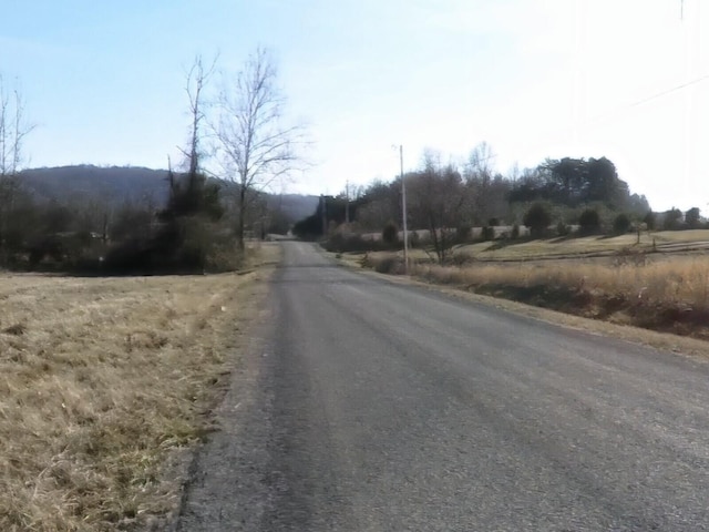 Listing photo 3 for 663 Fitch Rd, Ten Mile TN 37880