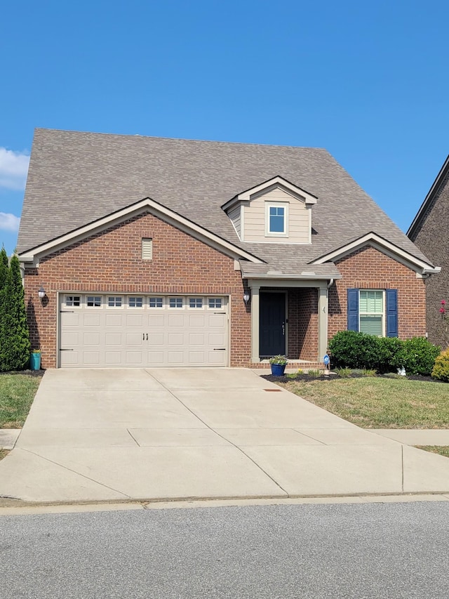 view of front facade featuring a garage