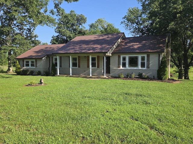 1990 Old Blacktop Rd, Mc Ewen, TN 37101 - photo 1