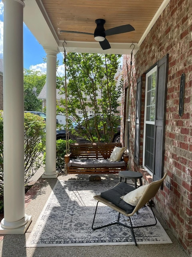 view of patio / terrace with ceiling fan and covered porch