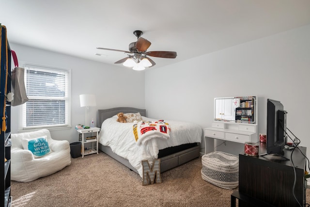 carpeted bedroom featuring ceiling fan