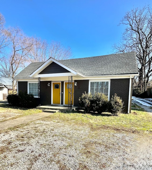 view of front of house featuring covered porch