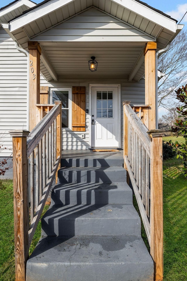 view of property entrance