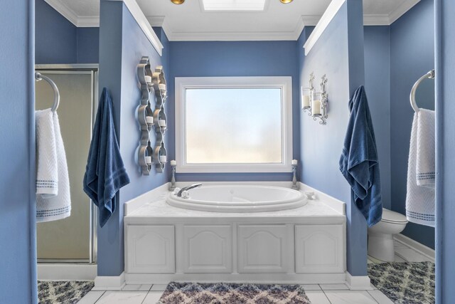 bathroom with crown molding, toilet, and independent shower and bath