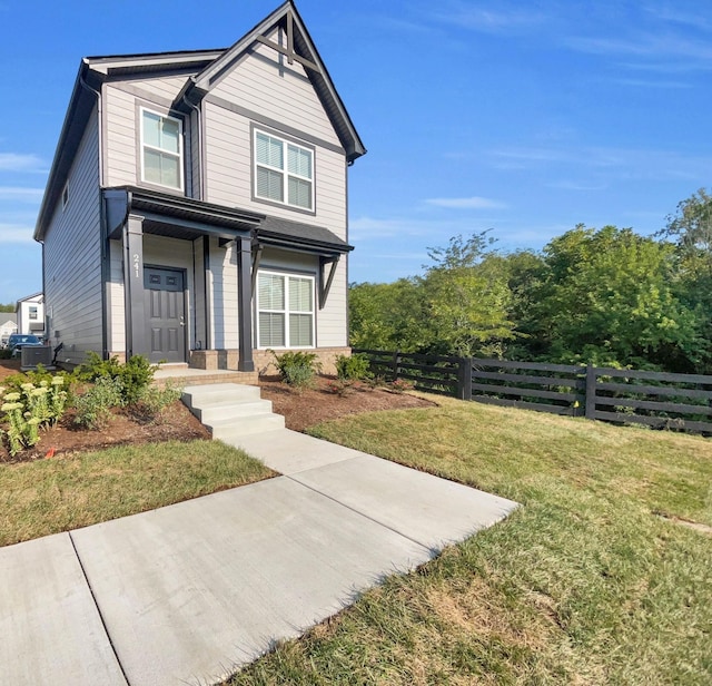 view of front of house featuring a front yard