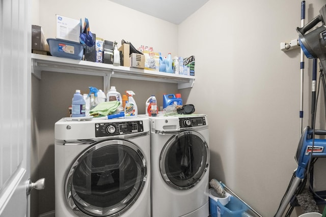 laundry room featuring independent washer and dryer