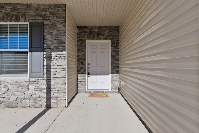 view of property entrance