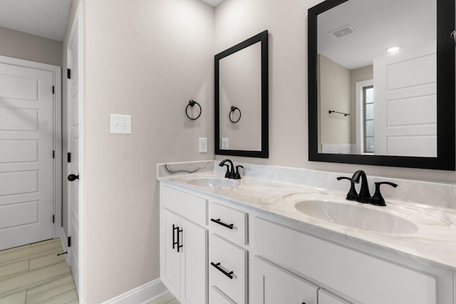 bathroom with vanity