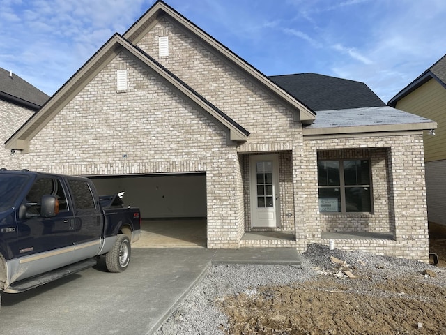 view of front facade with a garage