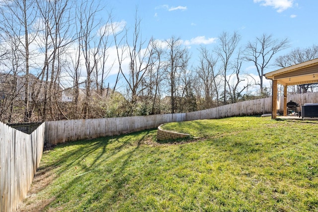 view of yard featuring central AC unit