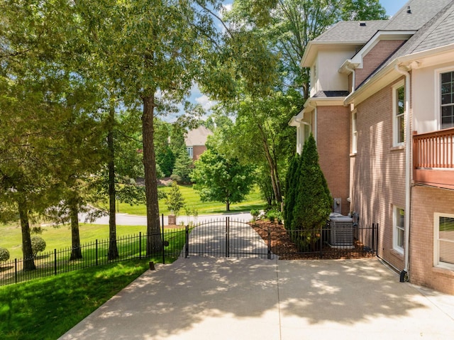 view of community featuring a yard