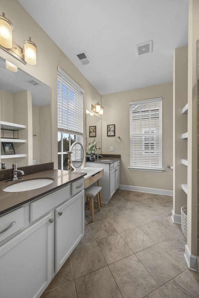 bathroom with vanity