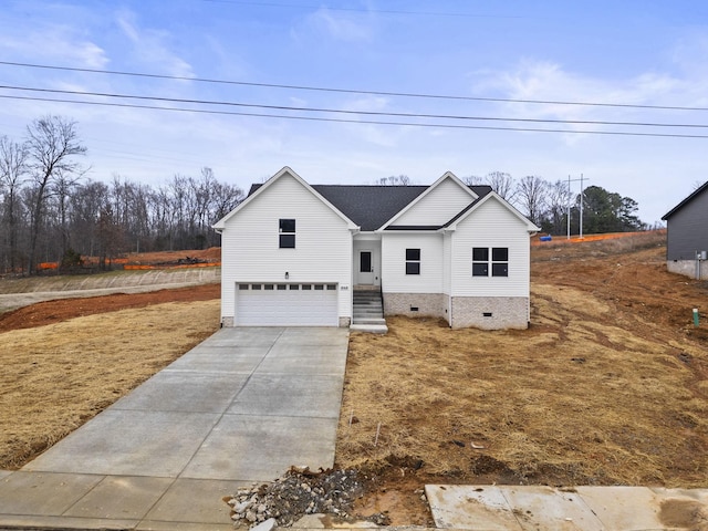 view of front facade featuring a garage