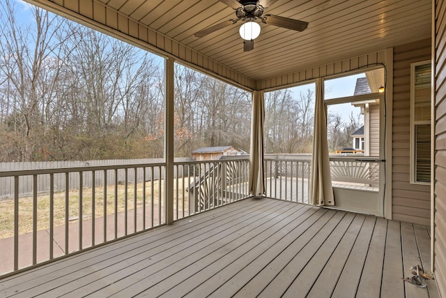 deck featuring ceiling fan