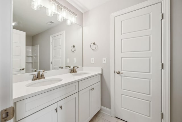 bathroom with vanity