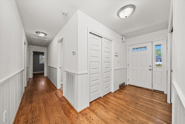 515 E 4th St, Cookeville, TN 38501 - entryway with wainscoting, plenty of natural light, and wood finished floors