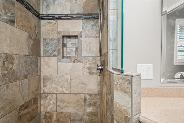 515 E 4th St, Cookeville, TN 38501 - bathroom featuring a tile shower