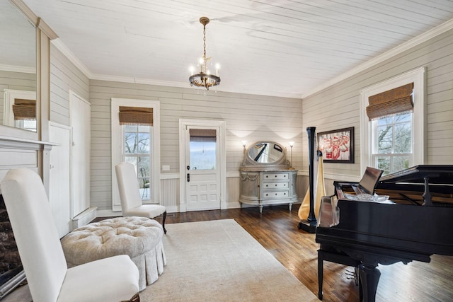 2111 Hoovers Rd, Duck River, TN 38454 - sitting room featuring crown molding, dark hardwood / wood-style floors, and a notable chandelier