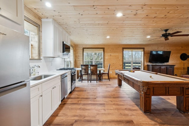 2111 Hoovers Rd, Duck River, TN 38454 - playroom with plenty of natural light, sink, light hardwood / wood-style flooring, and wooden ceiling