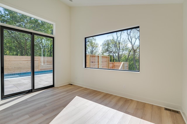 empty room featuring light hardwood / wood-style flooring