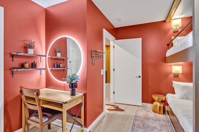 635 7th Ave S Unit 211, Nashville, TN 37203 - foyer featuring wood finished floors and baseboards