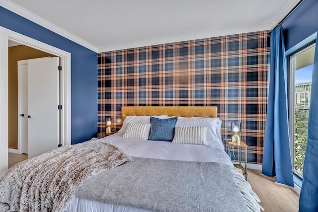 635 7th Ave S Unit 211, Nashville, TN 37203 - bedroom featuring ornamental molding