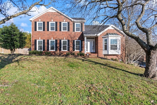 view of front of house featuring a front yard