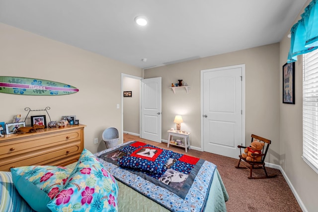 view of carpeted bedroom