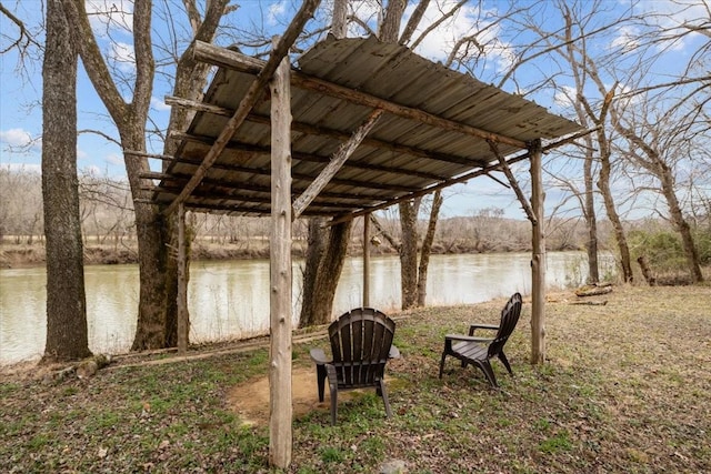 view of yard with a water view