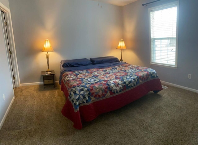 view of carpeted bedroom