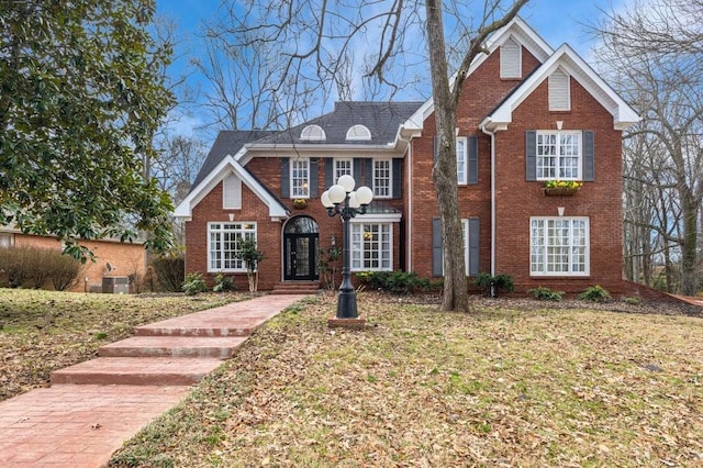 view of front property with a front yard