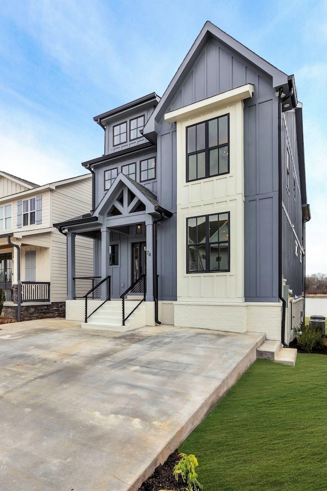 view of front of home with board and batten siding