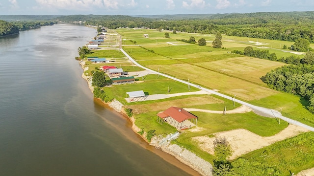 753 River Front Dr, Clifton, TN 38425