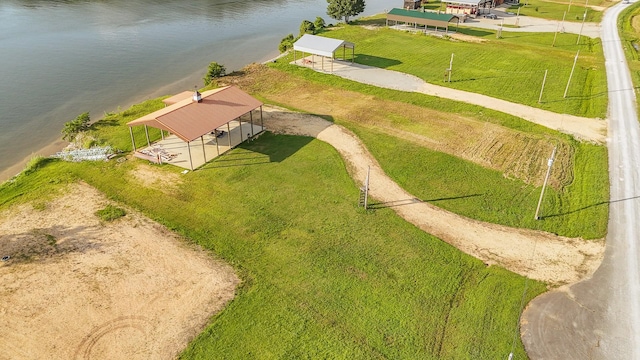 753 River Front Dr, Clifton, TN 38425